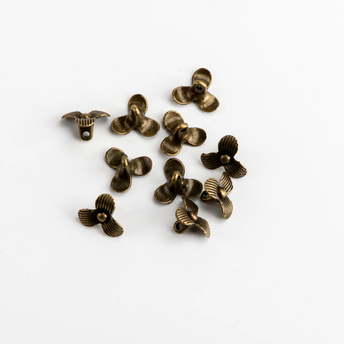 Кулон в виде цветка Женские Ювелирные изделия сделай сам ювелирные фурнитура для