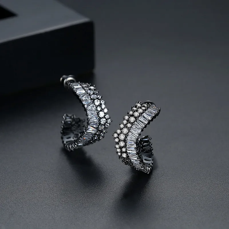 Женские серьги-кольца FXLRY с белым/золотым/черным микрофианитом | Украшения и