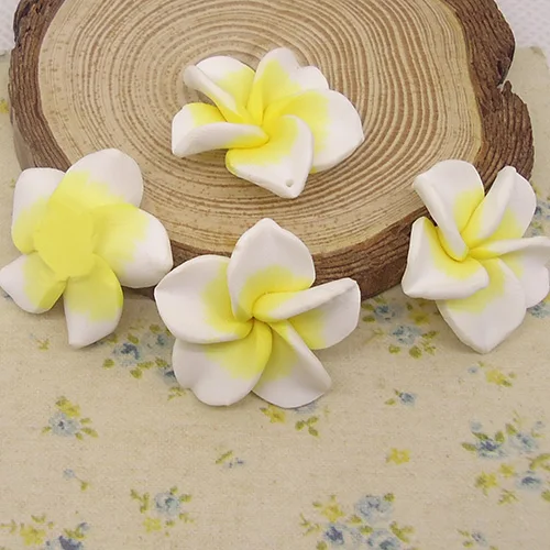 white and yellow 10 шт./лот 30 мм Полимерная глина для изготовления игрушек Плюмерия рубра цветок бусины очаровательный лепесток отверстие Diy серьги кулон ожерелье ювелирные материалы - Цвет: white and yellow