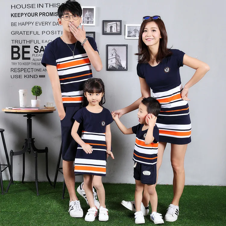 Южная Корея мать и Дети Лето Хлопок полосой мозаика дочка Семейные футболки|family