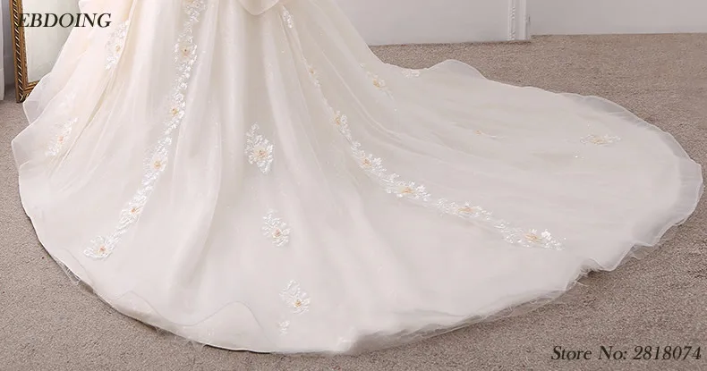 Veatidos De Novia Real Photos A-line Wedding Dress Short Sleeves Boat Neck Lace Up Plus Sizes Chapel Train With Lace Beaded