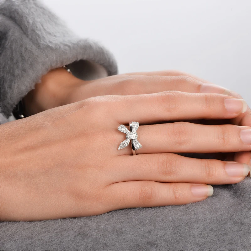 Кольцо обручальное из белого золота с бриллиантами 0.49ct 14 к | Украшения и