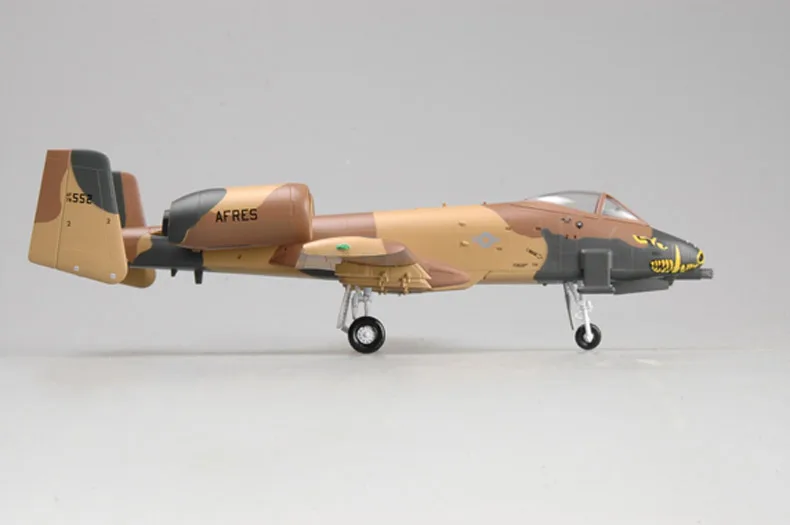 Готовая модель самолета Magic Power масштаба 1:72 1990 917th Wing Barksdale AFB Ирак 37113 | Игрушки и