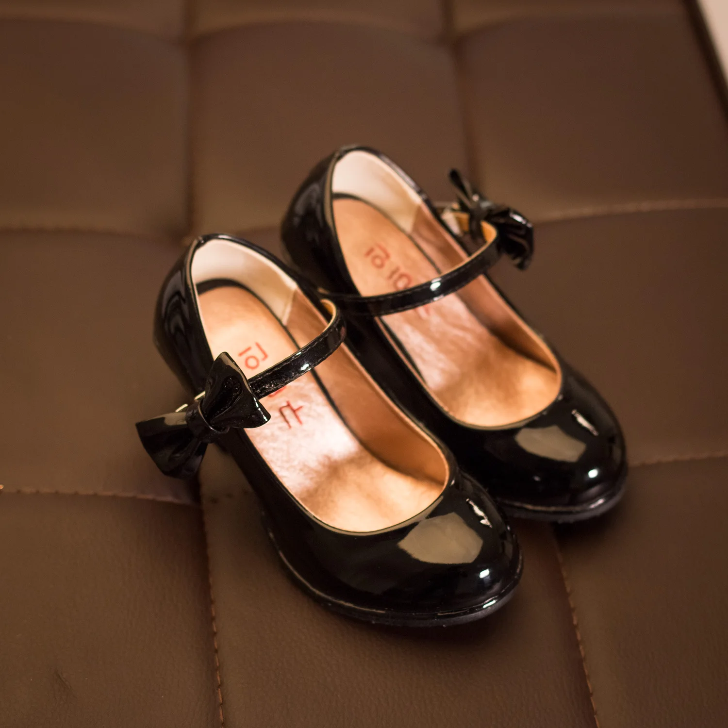 обувь кожаная лаковые туфли красные для девочек Aercourm a/Обувь лакированные