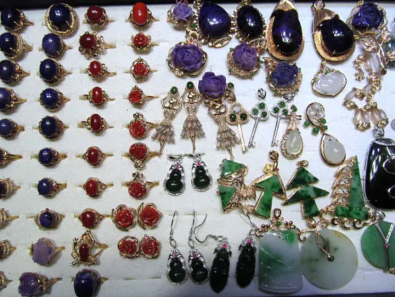 

order list--Assortment gemstone emeral chelcedony jade & 24k gold jewelry pendant