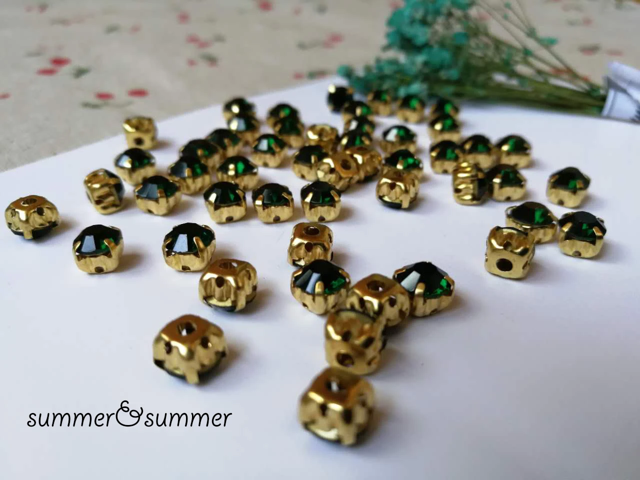 Emerald 3 мм хрустальный стакан круглый пришивные стразы серебряное дно DIY женские платья 200 шт/шт - Цвет: Emerald