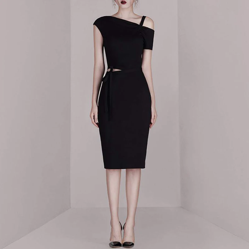 Женское платье-футляр с открытыми плечами Max Spri облегающее платье до колена