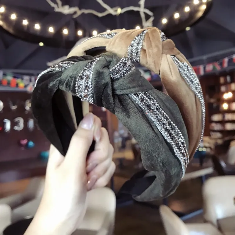 Повязка на голову женская с широким покрытием модный аксессуар для волос со