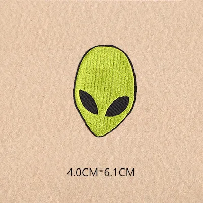 1pcs Space Universe UFO parches Embroidered Iron on Patches for Clothing DIY Motif Stripes Clothes Stickers The aliens Badges - Цвет: XY09A