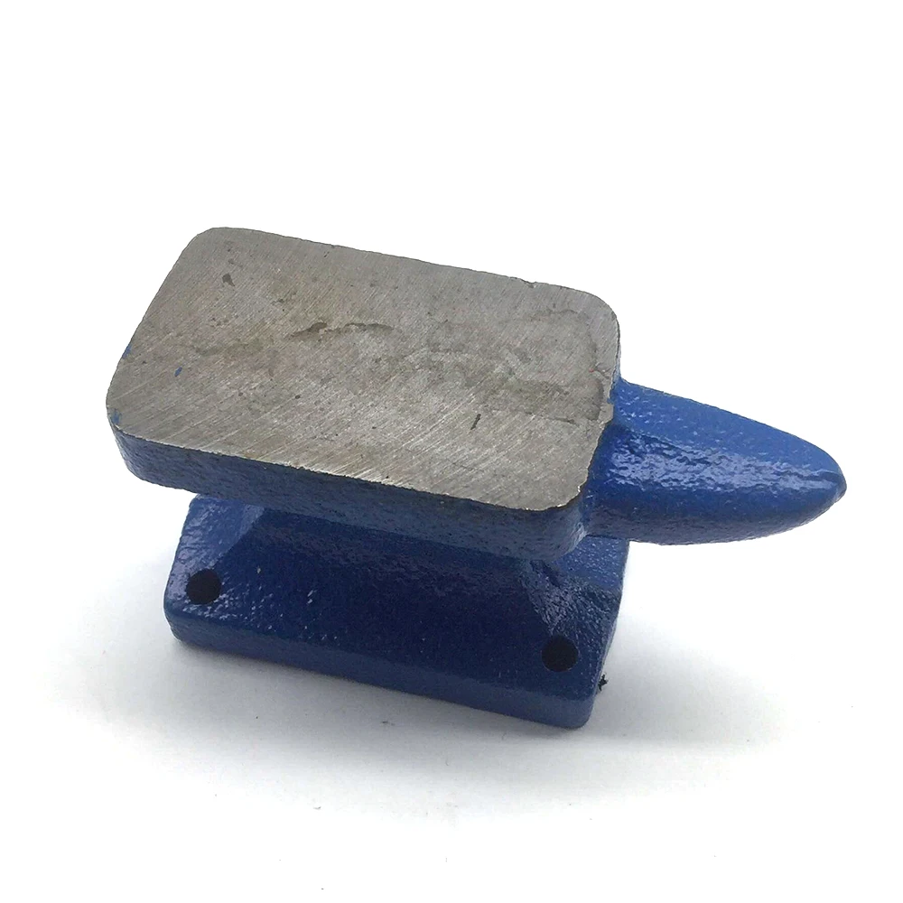 

1LB Mini Cast Iron Blacksmith's Anvil for Jewelry Working Doming Anvils Craft Jewelry Making Tool Black/Blue Random Color
