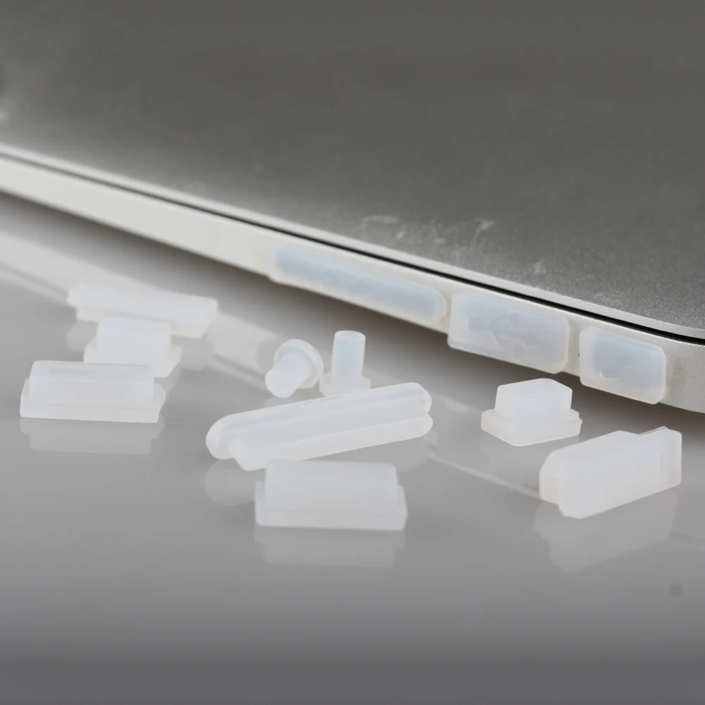 Пылезащитная заглушка силиконовая для порта зарядки чехол Macbook Air 11/13