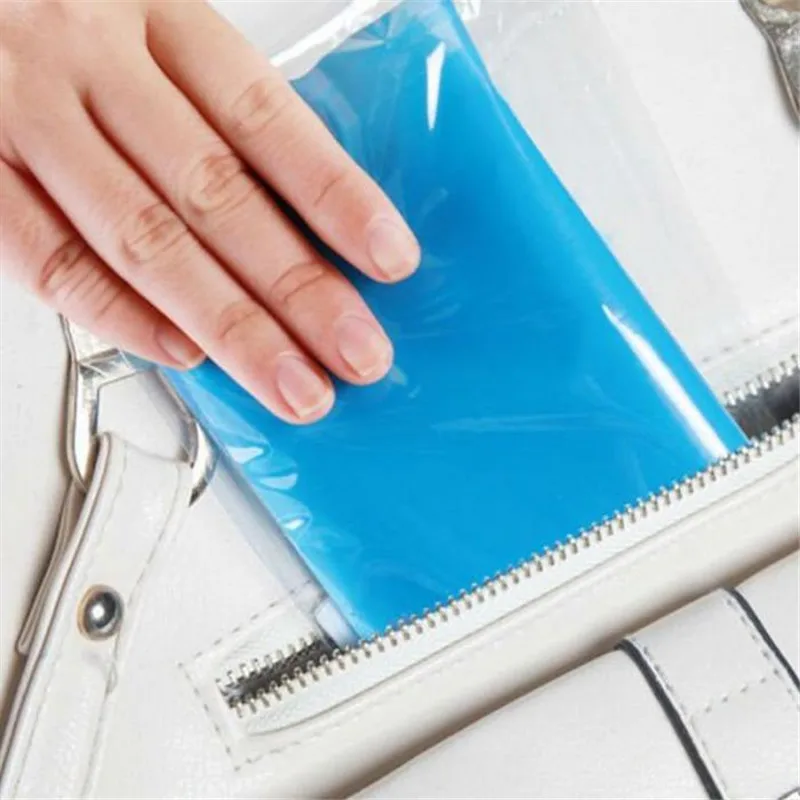 4 Pcs/ Box Unisex Outdoor Travel Eco-friendly Urine Prevent Stink Mini Vomit Bags Toilet Disposable Emergency Tool |
