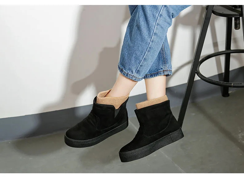 Зимние ботинки; Botas Mujer; Новинка года; женские ботинки; Модные ботильоны из флока на высоком каблуке и платформе; сезон весна-осень