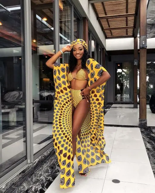 

2019 Sexy Women Bathing Suit Yellowb Print Brazilian Bikini Set Summer Beach Wear Cape 3 Pieces Set Swimwear
