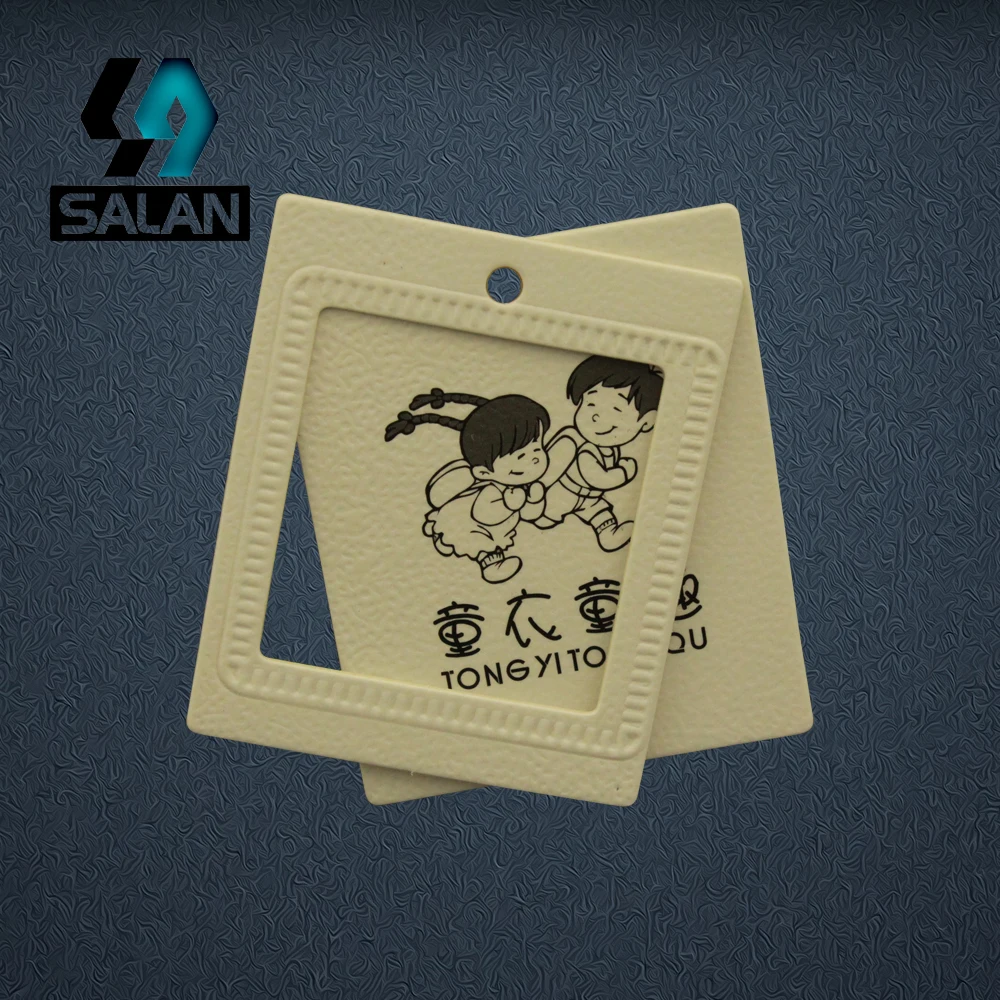 Оптовая продажа индивидуальные буквы логотип в шрифте подвесная бирка этикетка