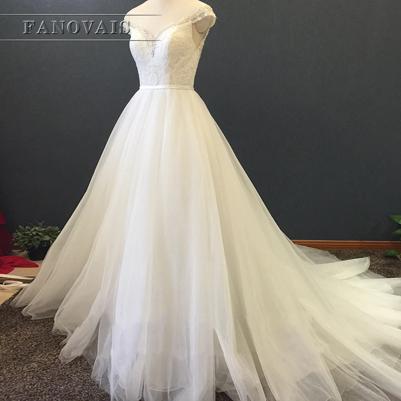 Реальное фото элегантные платья с треугольным вырезом а силуэта аппликацией из