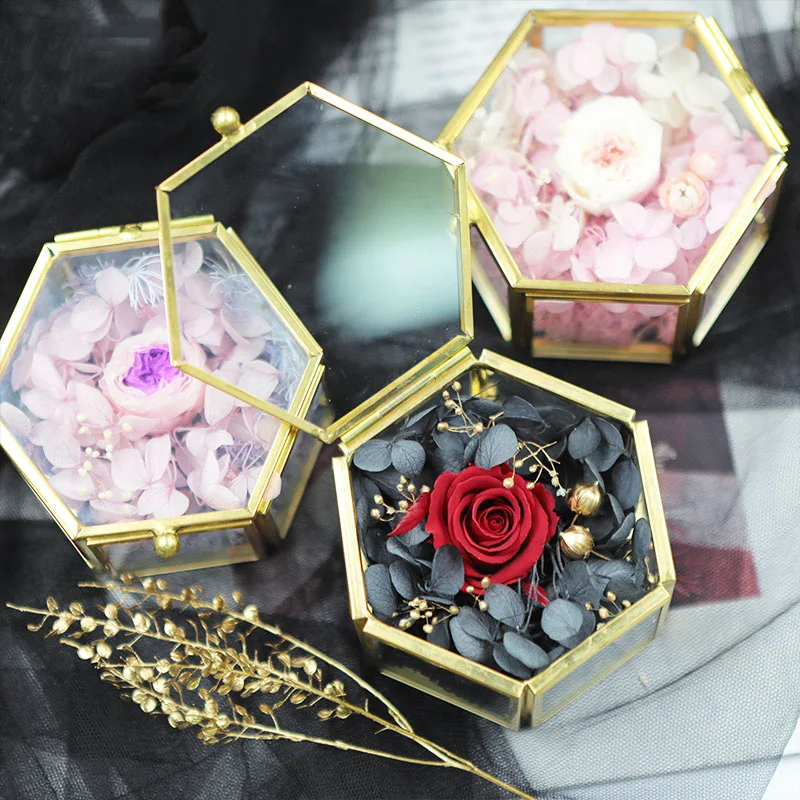 

Новые персонализированные свадебные Стекло кольцо коробка шестиугольная коробка цветное Стекло кольцо Подушка Свадебная Медь коробка для...