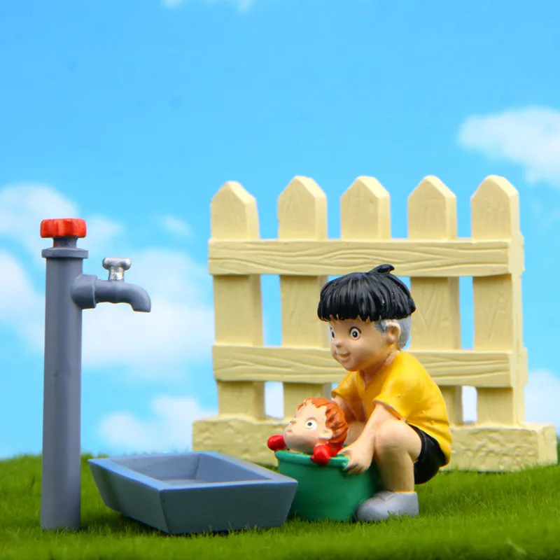Хаяо Миядзаки Ponyo на Клифф раковина кран забор Холдинг ведро Золотая рыбка нефрит