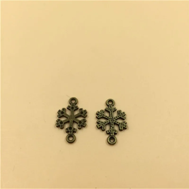 

Christmas Ornament Gift Snow Flake Charm Pendant Vintage Metal Flakes Charm Pendant 19x12mm 30pcs T369 New Arrival Free Shipping