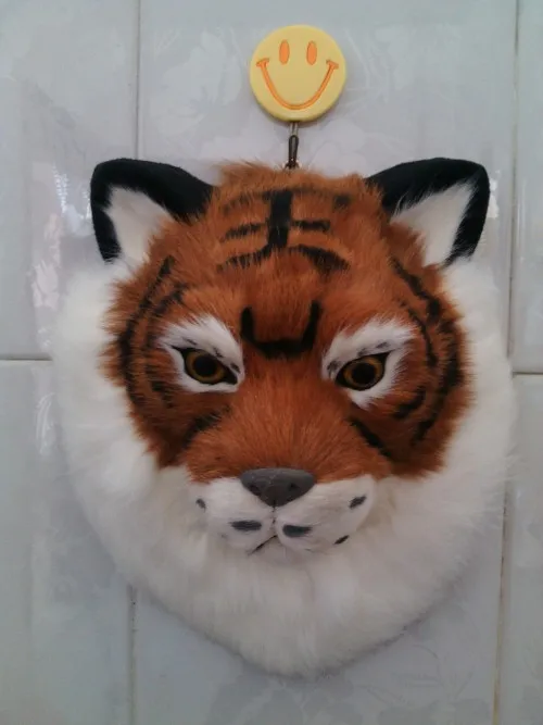 Моделирование желтый в виде головы тигра большой 28x22 см модельная игрушка