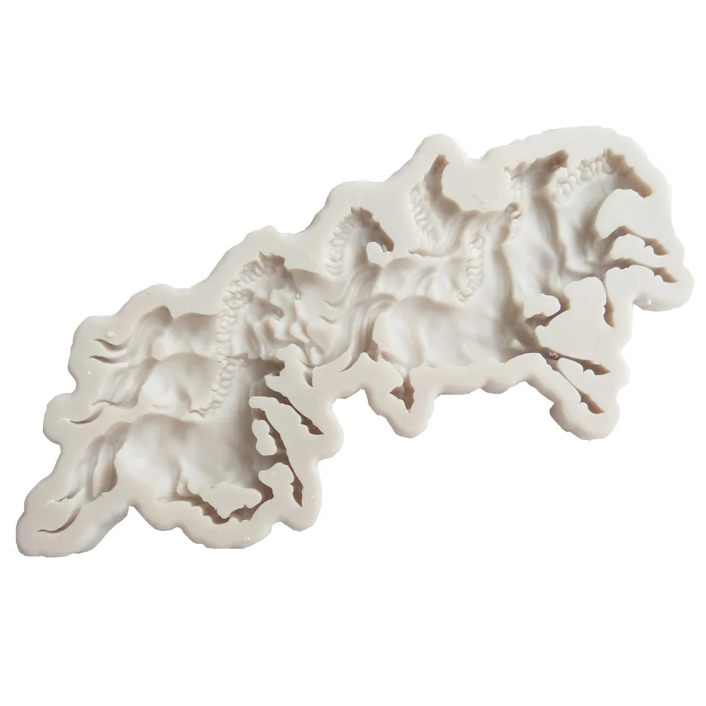 New Fashion Galloping Horses Fondant Mold DIY Cake Maker Silicone Decorating Baking Tool | Дом и сад