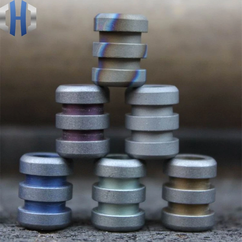 

B Titanium Alloy Knife Beads Hangs Pendant Umbrella Rope Pendant Outdoor Pendant Pendant EDC Multi Tools
