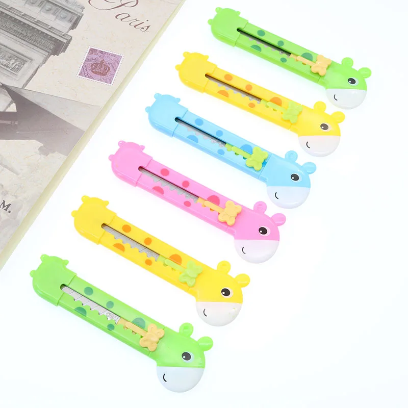 Пластиковое художественное создание с милым жирафом мини канцелярский нож резак