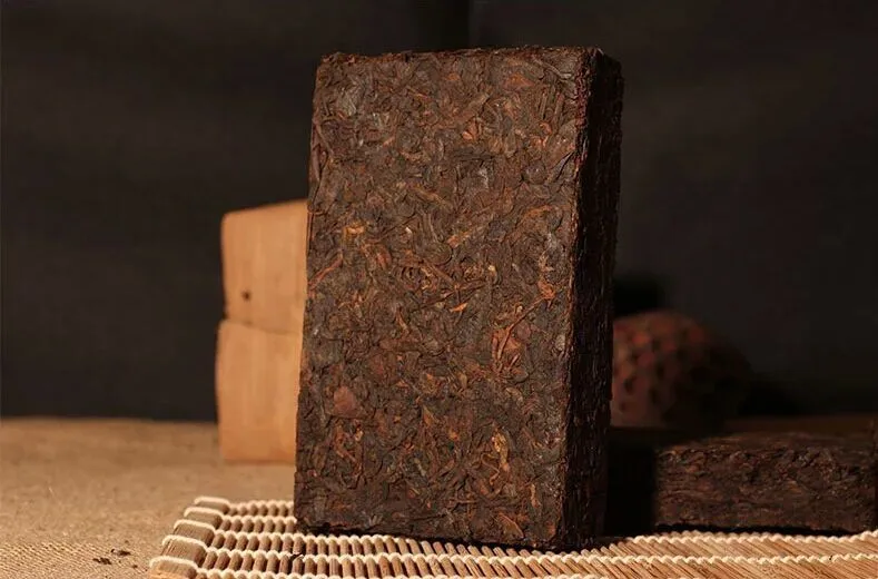 40 года! На складе Pu'er 250 г 1970 мэнхай дата ароматными благовониями старше юньнань