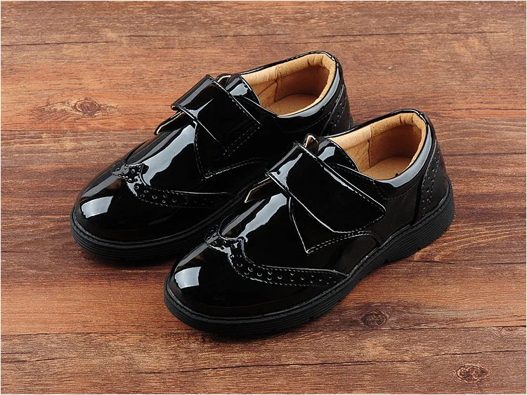 New Boys and girls British fashion Kids shoes Black and white flower girl students evening performance PU children's shoes