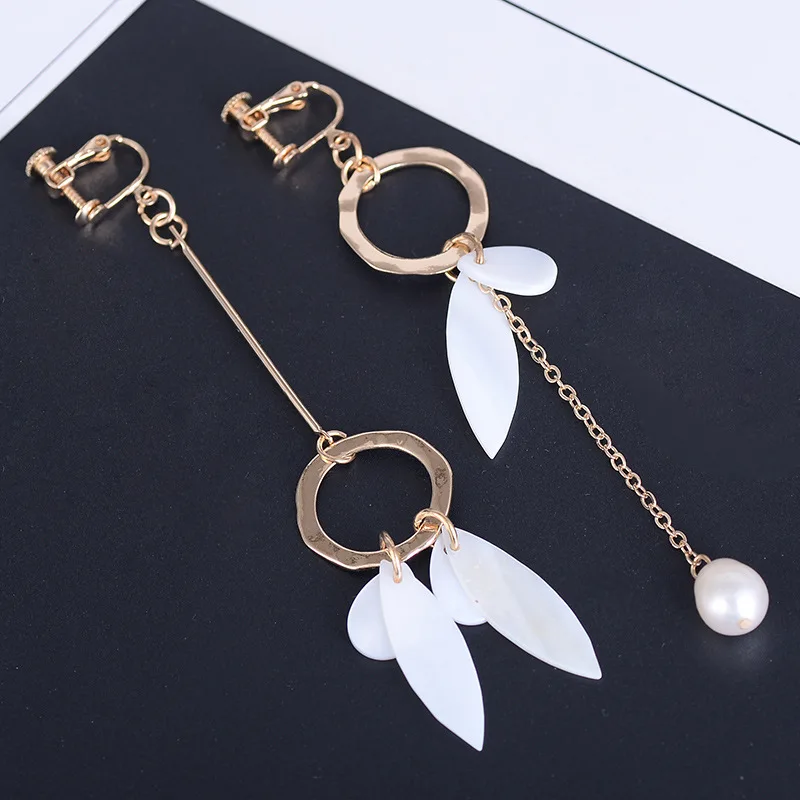 

Серьги-клипсы в Корейском стиле с ракушками камелии ручной работы, женские серьги золотого цвета для вечеринки и свадьбы, аксессуары