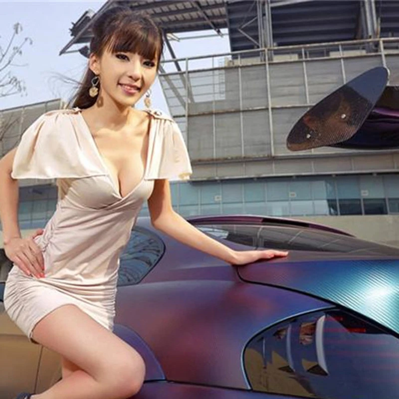 Автомобильная 3D наклейка из углеродного волокна 30*100 см стильная