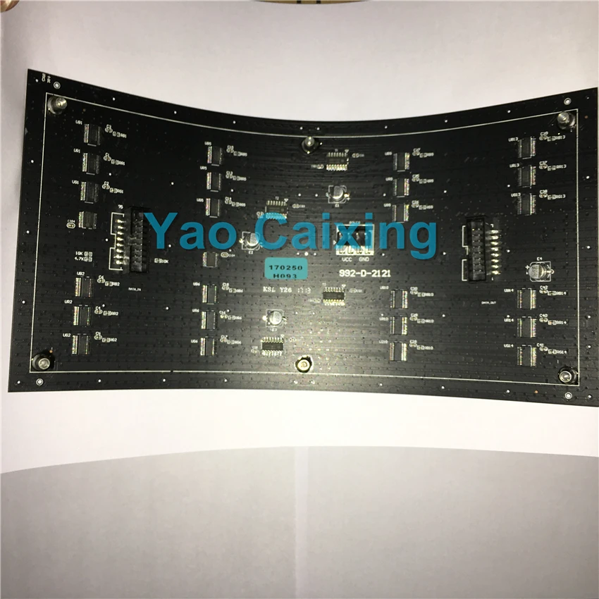 Крытый RGB hd p4 Крытый гибкий светодиодный модуль видеостены высокое качество rgb модуль мягкая панель полноцветный светодиодный дисплей
