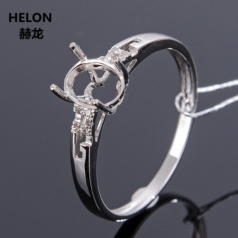 Цельное обручальное кольцо из белого золота 10 к с натуральными бриллиантами 5x7 мм