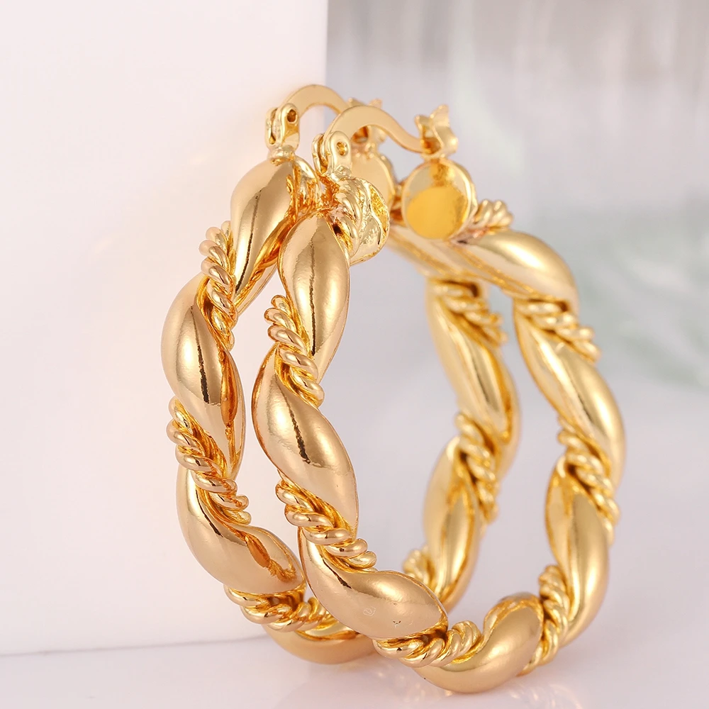 

Wholesales Gold Plating Jewelry Rope Shape Hoop Earrings for Ladies Women Fashion Big Earrings Jewelry Brincos para mulheres