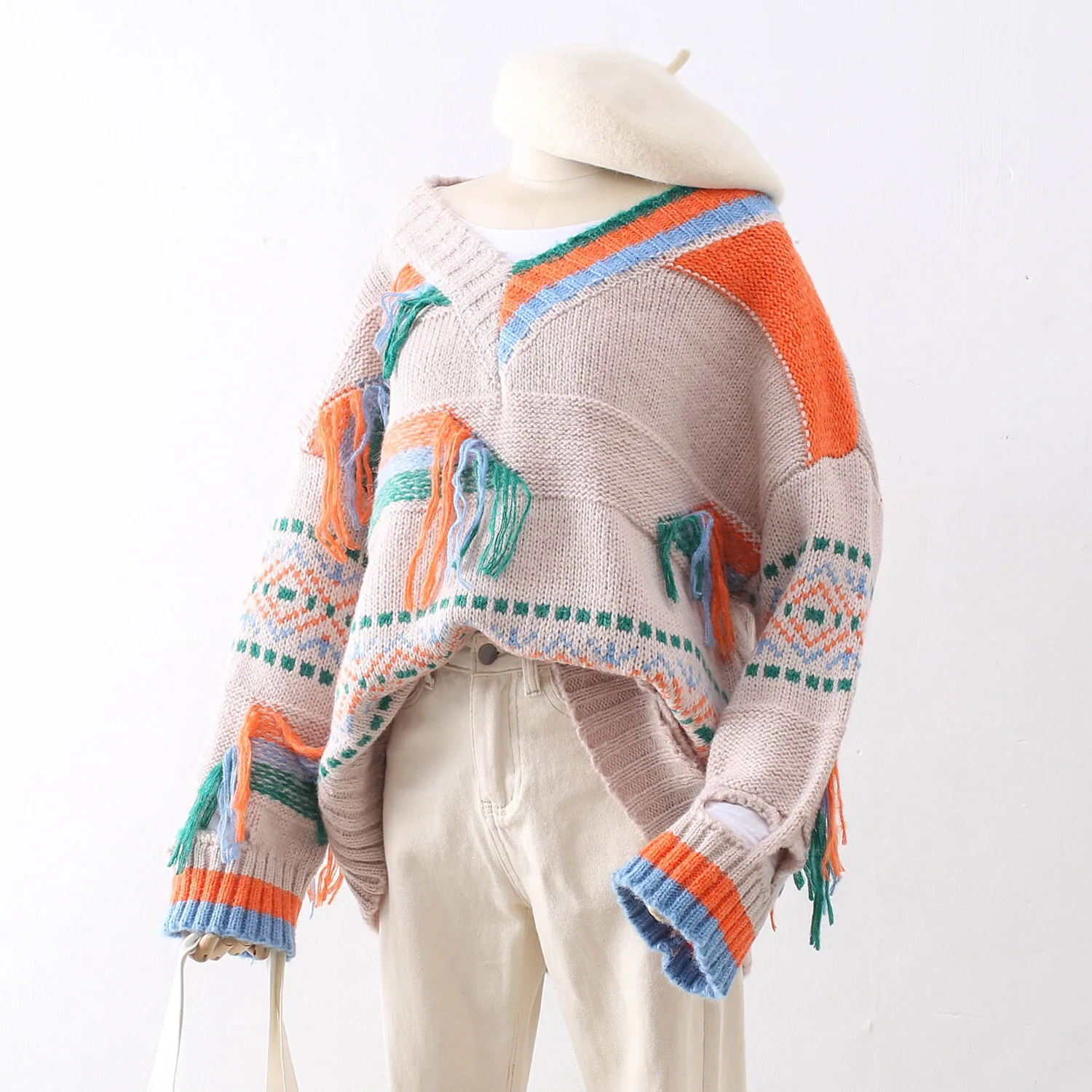 Женский свитер с бахромой винтажный Повседневный длинным рукавом и v-образным