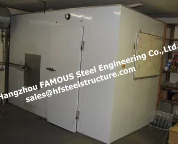 Термоизолированная сэндвич панель используемая в морозильной камере и сборной