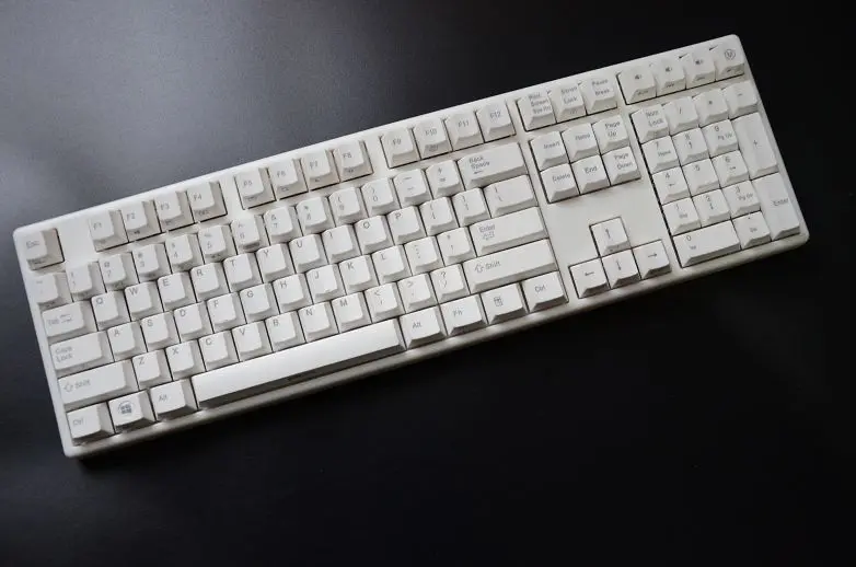 Механическая клавиатура Plum 87 RGB с подсветкой TKL игровая программируемые полные
