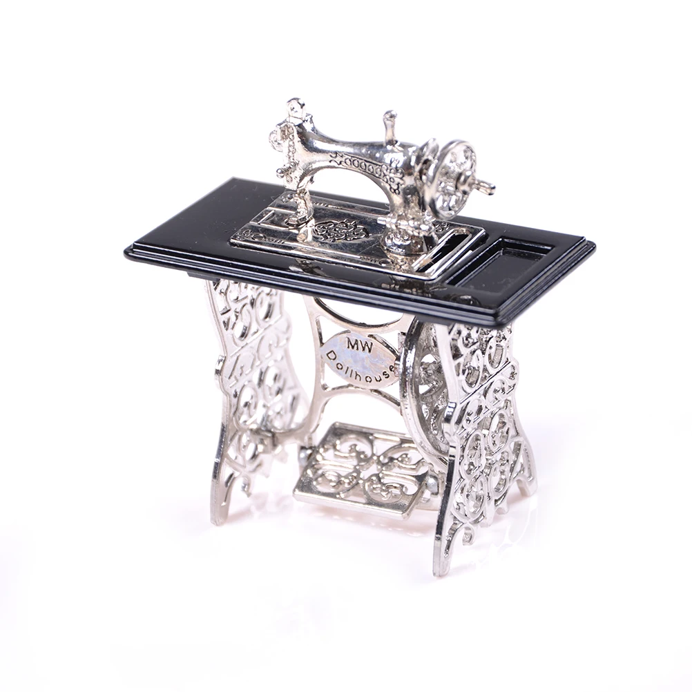 

Dollhouse Miniature Sewing Machine Alloy Silver