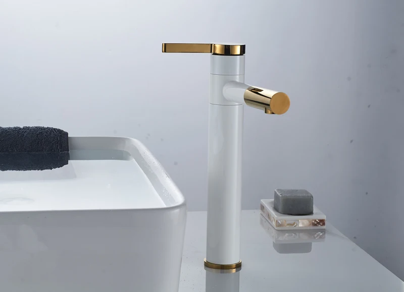 High White Painting Basin Taps Bathrooms Crane Torneira with Aerator 360 Free Rotation Single Lever Hot Cold Water Tap