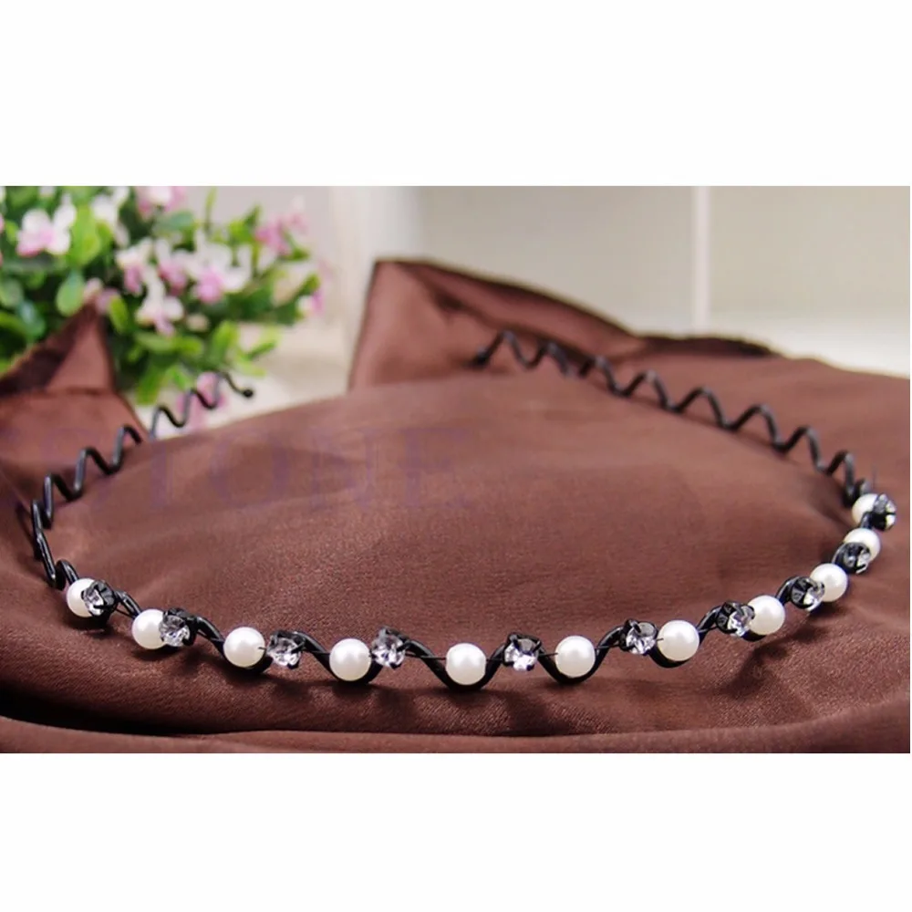 

Fashion Pretty Rhinnewestone and Imitation Pearl Wave Hairpin Hair Band Headband