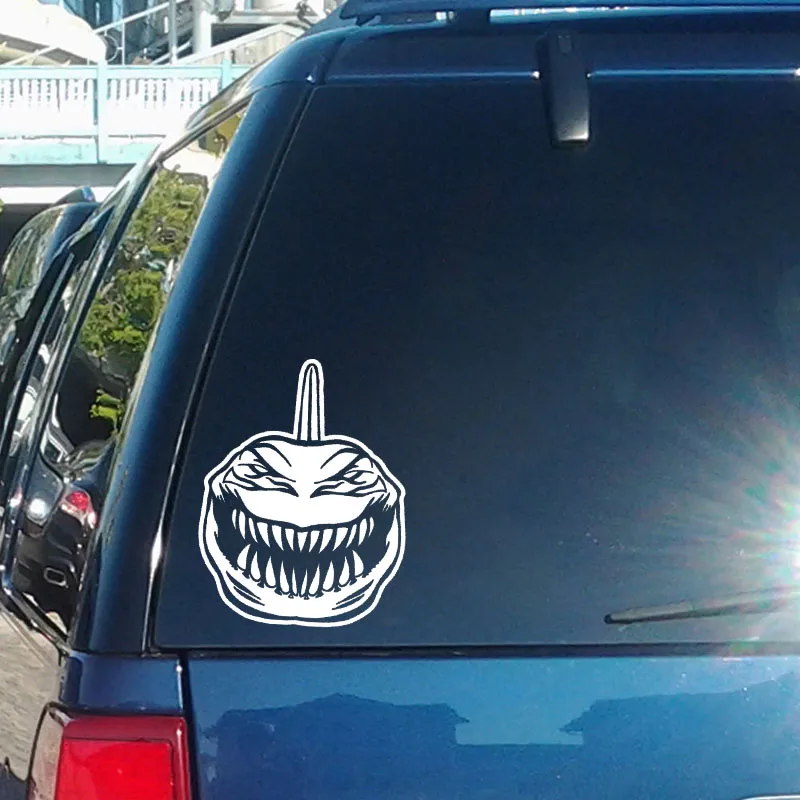 

YJZT 13.1cm*17cm Individualized SHARK Vinyl Car Sticker Car-styling Decals Black Silver Accessories C11-0360