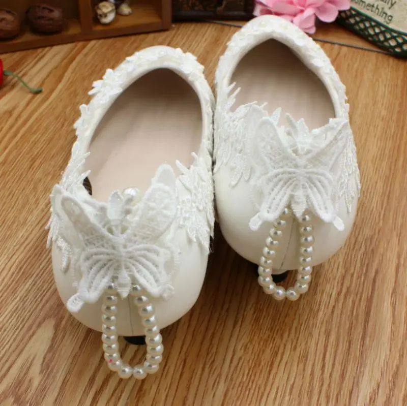 Свадебные туфли на низком каблуке 3 см Женская обувь с отделкой бисером и