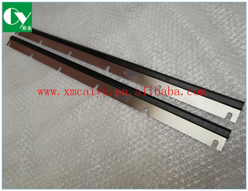 

Смываемые лезвия для Komori Lithrone26 L725 W40 мм, 6 отверстий