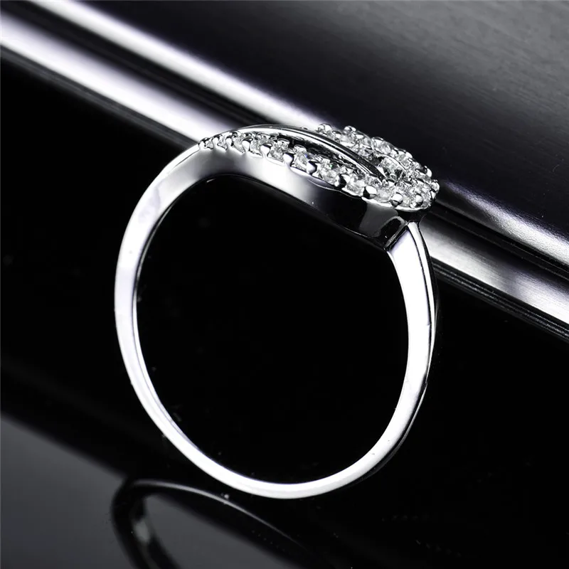 Женское кольцо на палец BUDONG Infinity серебряное с кубическим цирконием и кристаллом