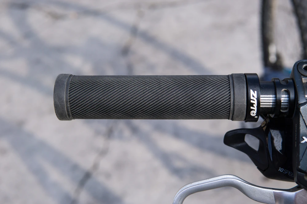 ZTTO 1 пара AG40 MTB Грипсы для горного велосипеда фиксированная Шестерня замок на рукоятке Противоскользящий руль ударопрочный резиновый велосипед Грипсы части