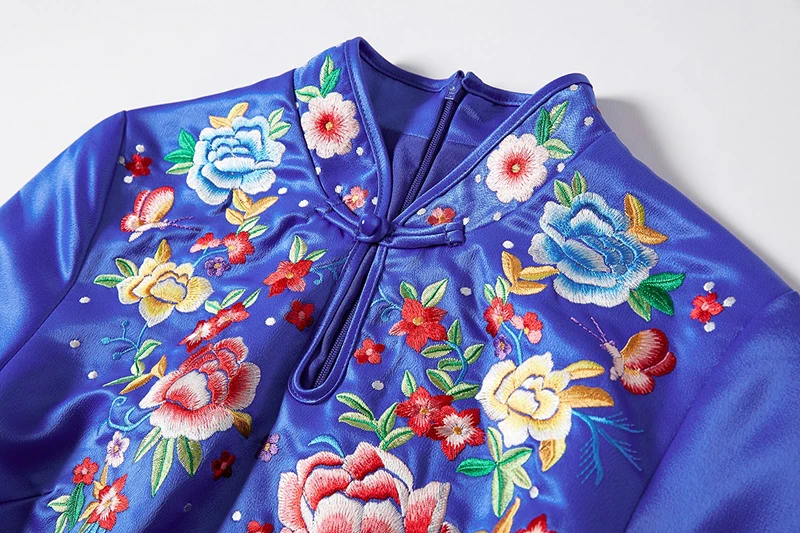 Китайский стиль Cheongsam вышивка Florals Женщины платье элегантный воротник-стойка Женский Тонкий платья осень голубой розовый