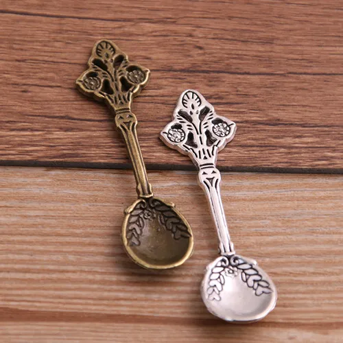 spoon Pulchrode 6 шт Смешанные Два цвета трендовые цветы винтажная вилка, ложка, посуда Подвески для изготовления ювелирных изделий Шарм P6495 - Окраска металла: spoon