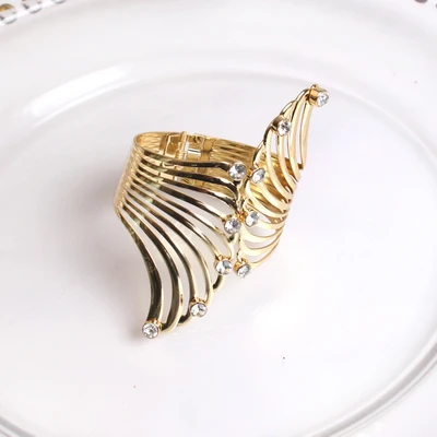 rhinestone gold 4 X золотое/серебряное крыло Салфетка кольцо Ужин деко поставка Свадебная вечеринка горный хрусталь Салфетка пряжка - Цвет: rhinestone gold