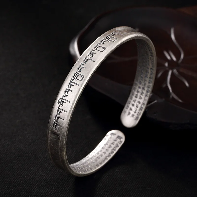 

One deer, silver S999, six words of genuine silver, pineapple and Pooh.