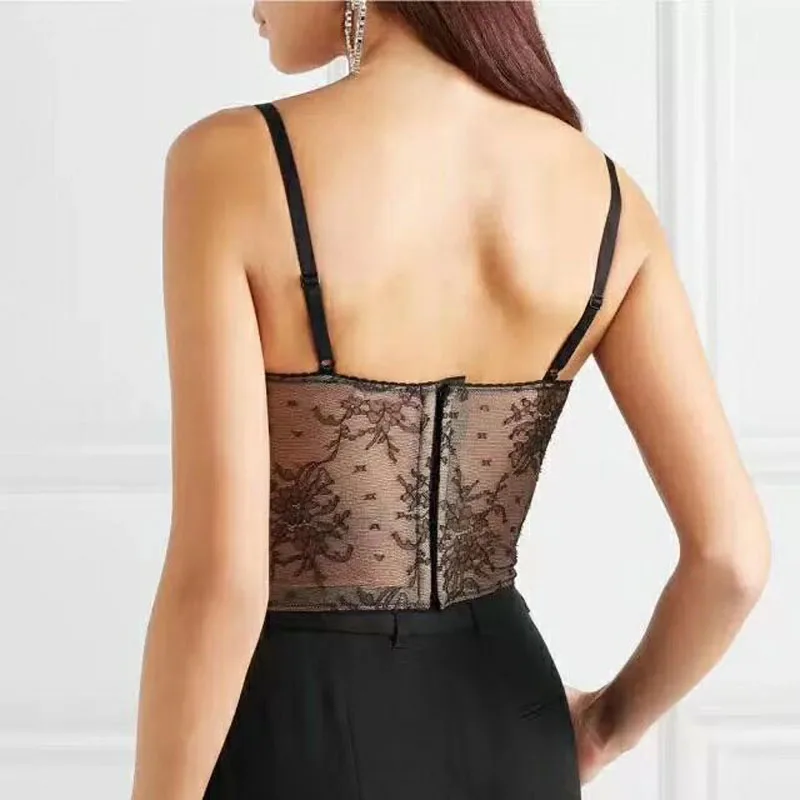 2019 Spring and Summer New Luxury Bright Diamond Button Decoration Sexy Lace Bottoming Waist Vest Top Women | Женская одежда